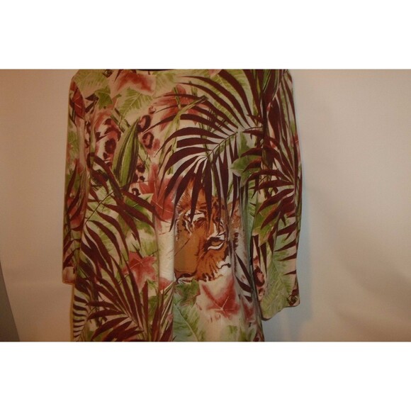 ADDITIONS BY Chico’s Sz 2 (M) Animal Print Cotton Blend 3/4 Sleeve Top - Picture 2 of 5